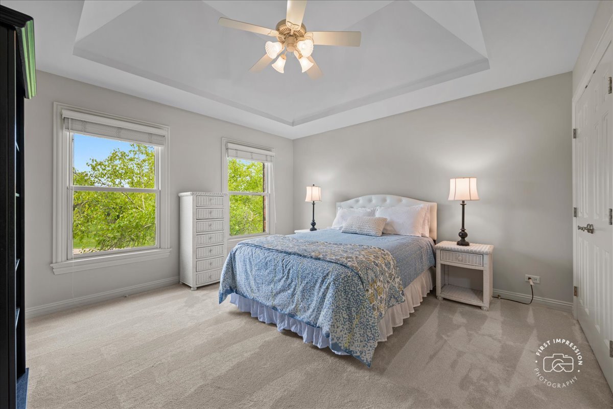 38W535 RED BAY Court, St. Charles, IL 60175