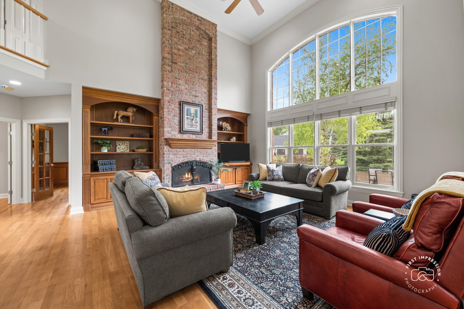 38W535 RED BAY Court, St. Charles, IL 60175