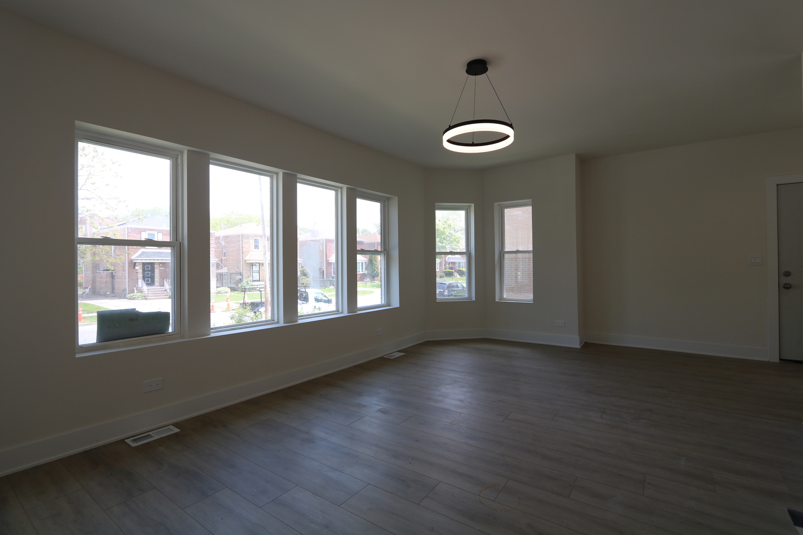 8014 S Yates Boulevard, Chicago, IL 60617
