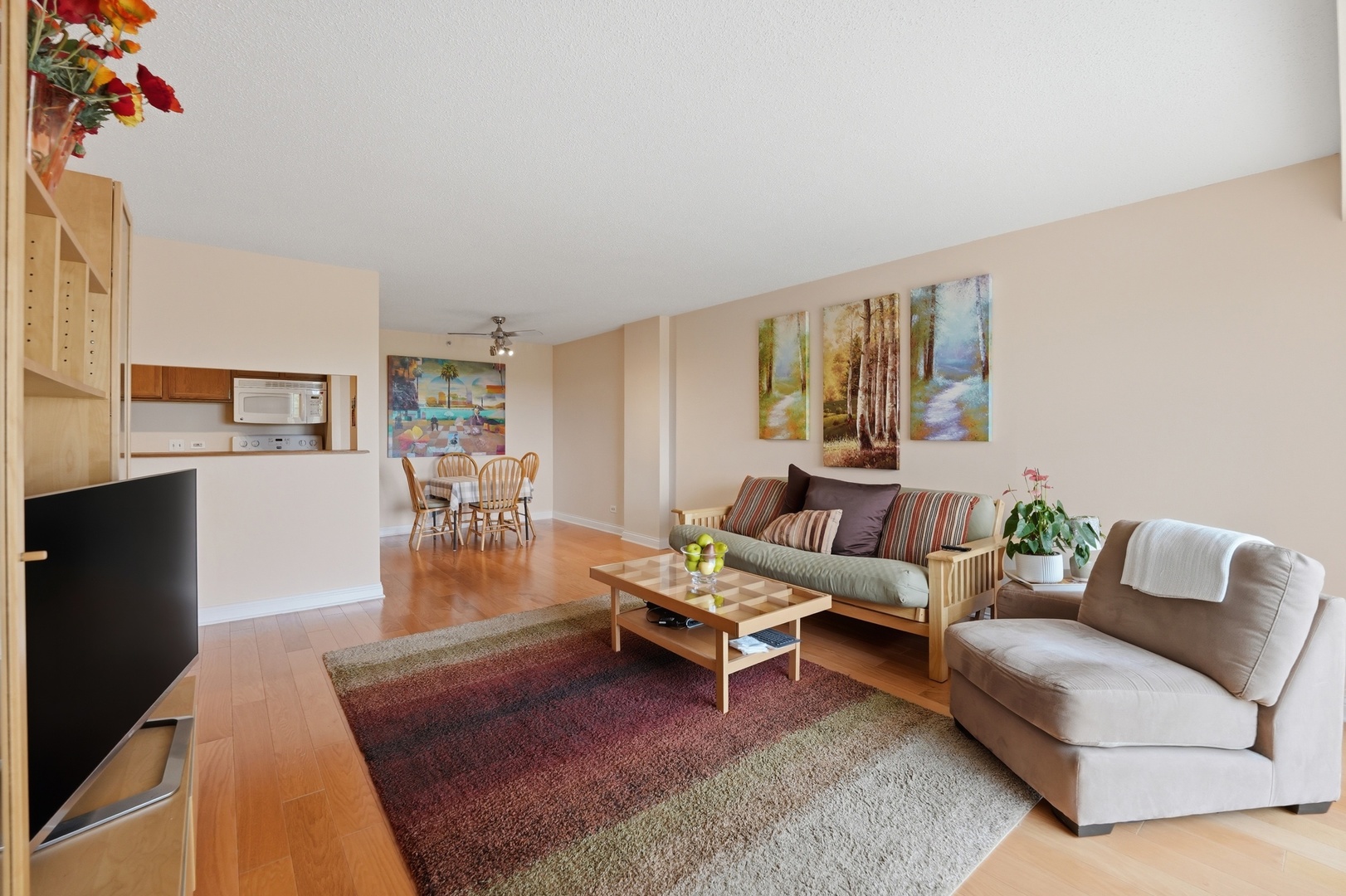 1800 Huntington Boulevard #AE607, Hoffman Estates, IL 60169