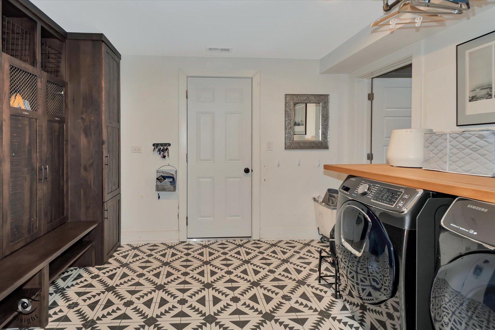 829 E Porter Avenue, Naperville, IL 60540