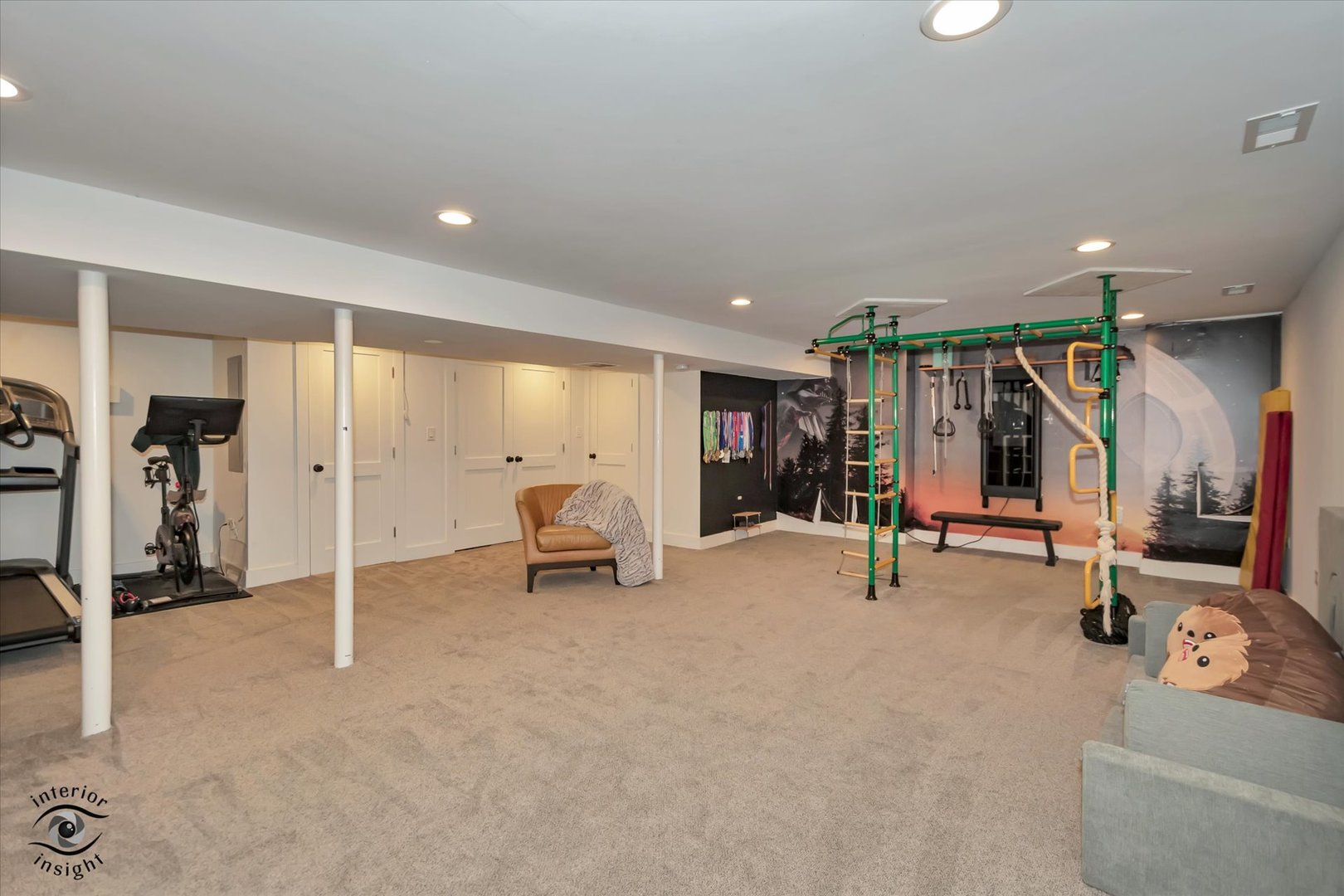 829 E Porter Avenue, Naperville, IL 60540
