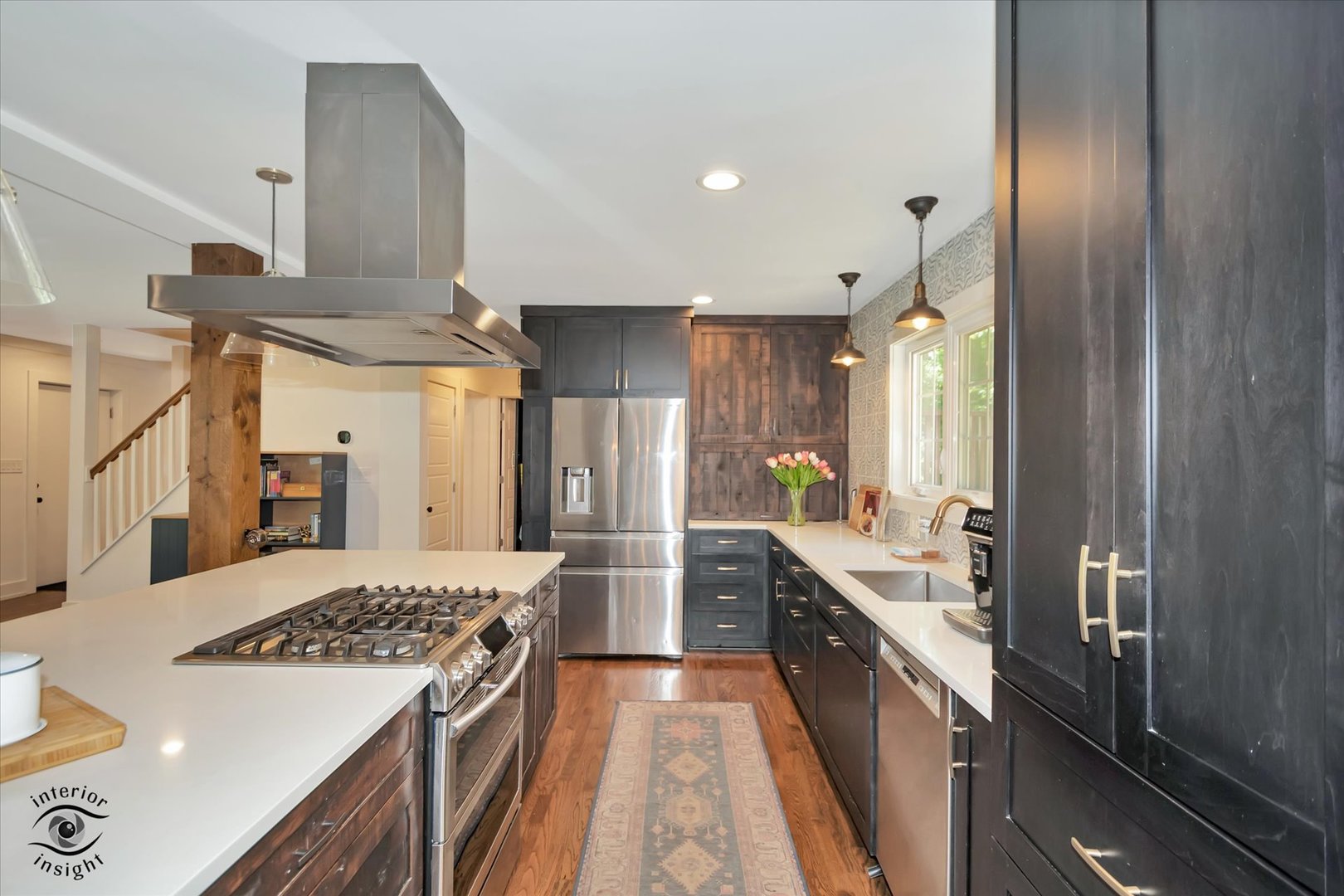 829 E Porter Avenue, Naperville, IL 60540