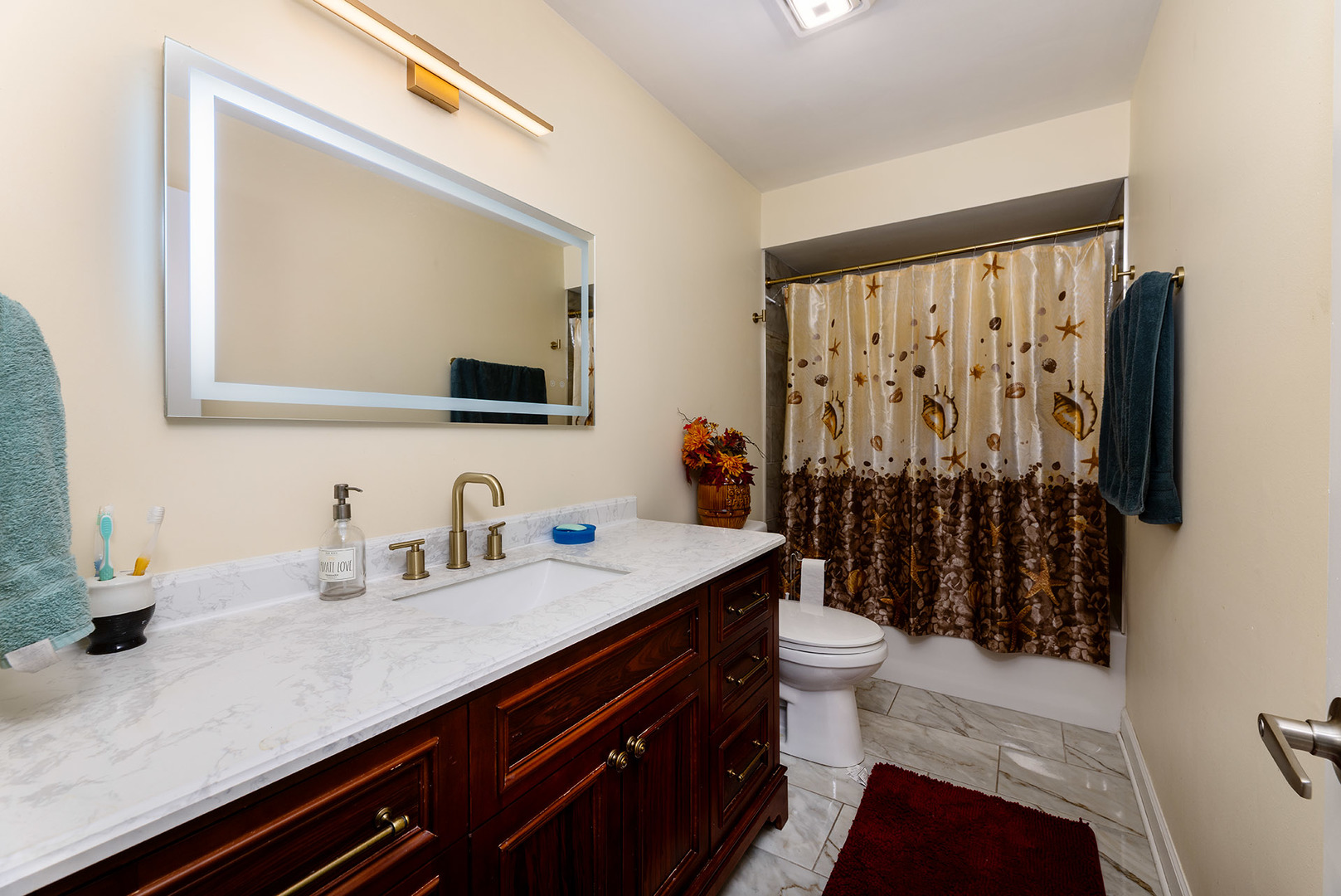 9476 Terrace Place, Des Plaines, IL 60016