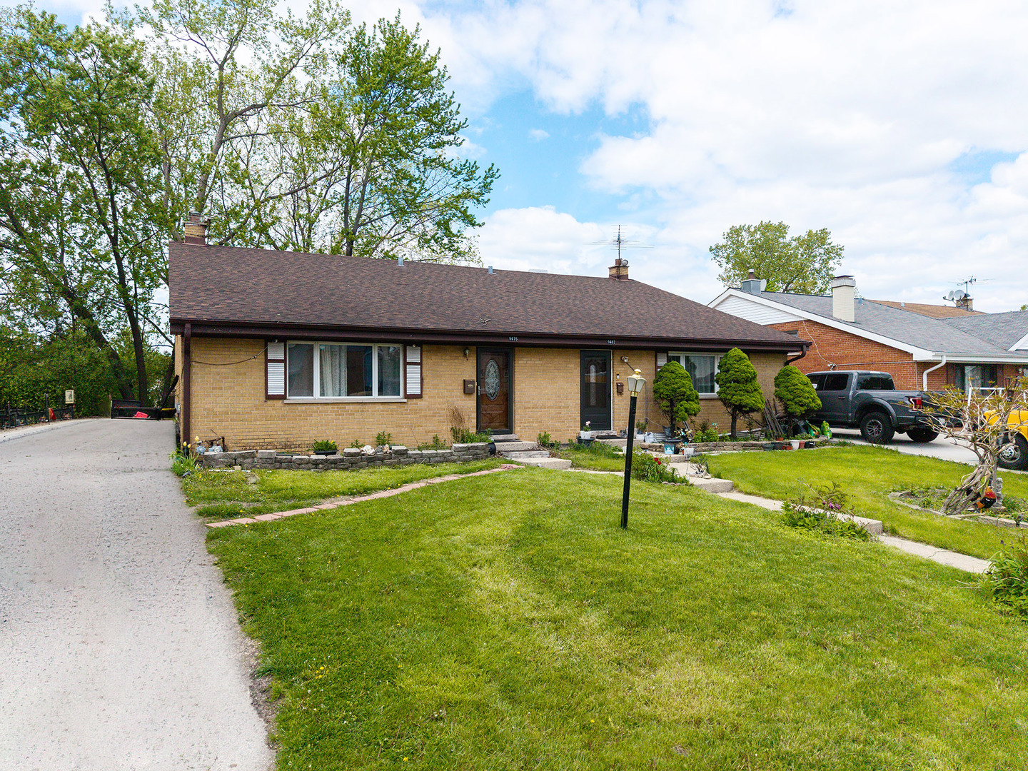 9476 Terrace Place, Des Plaines, IL 60016