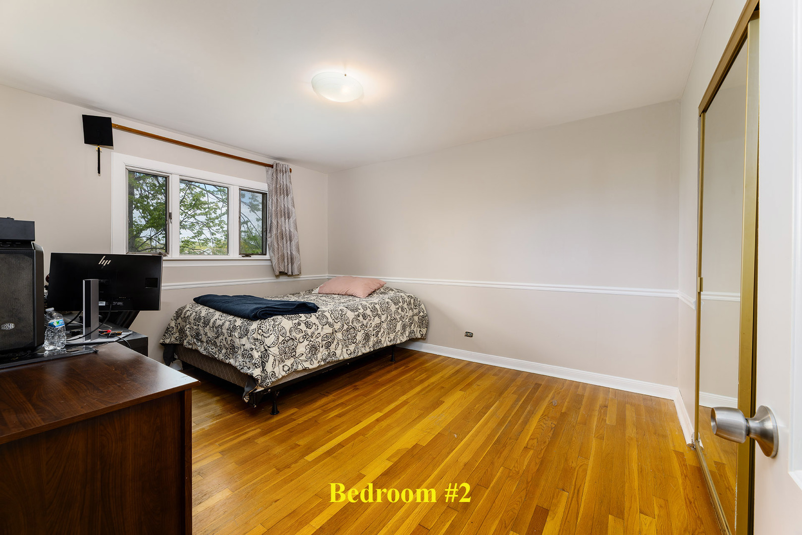 9476 Terrace Place, Des Plaines, IL 60016