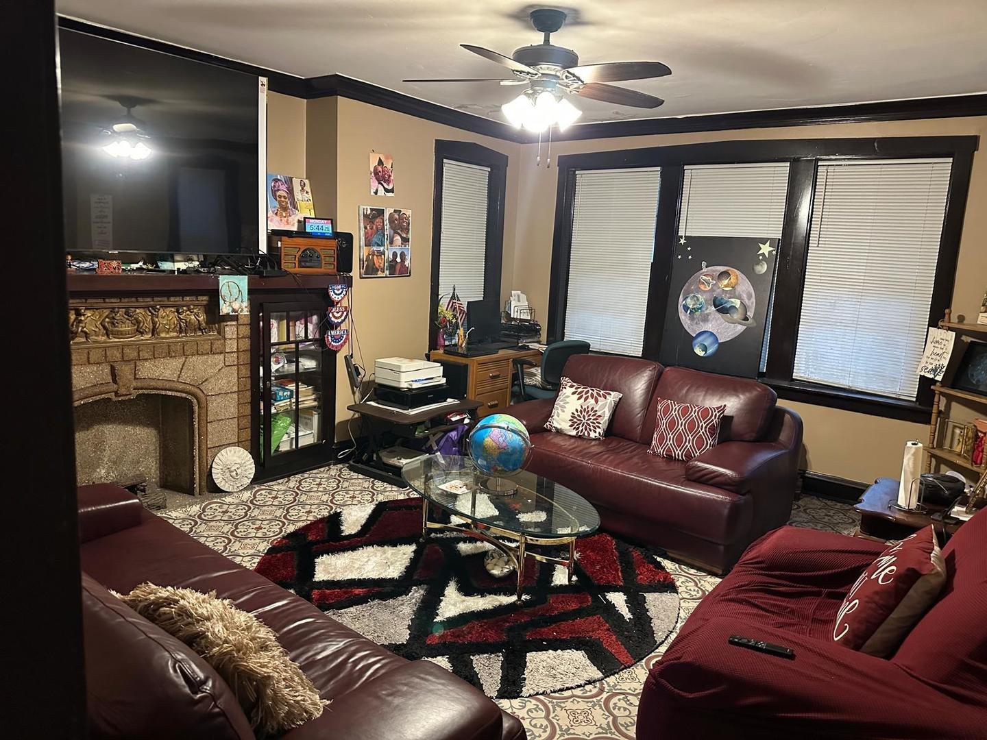 6451 S Vernon Avenue, Chicago, IL 60637