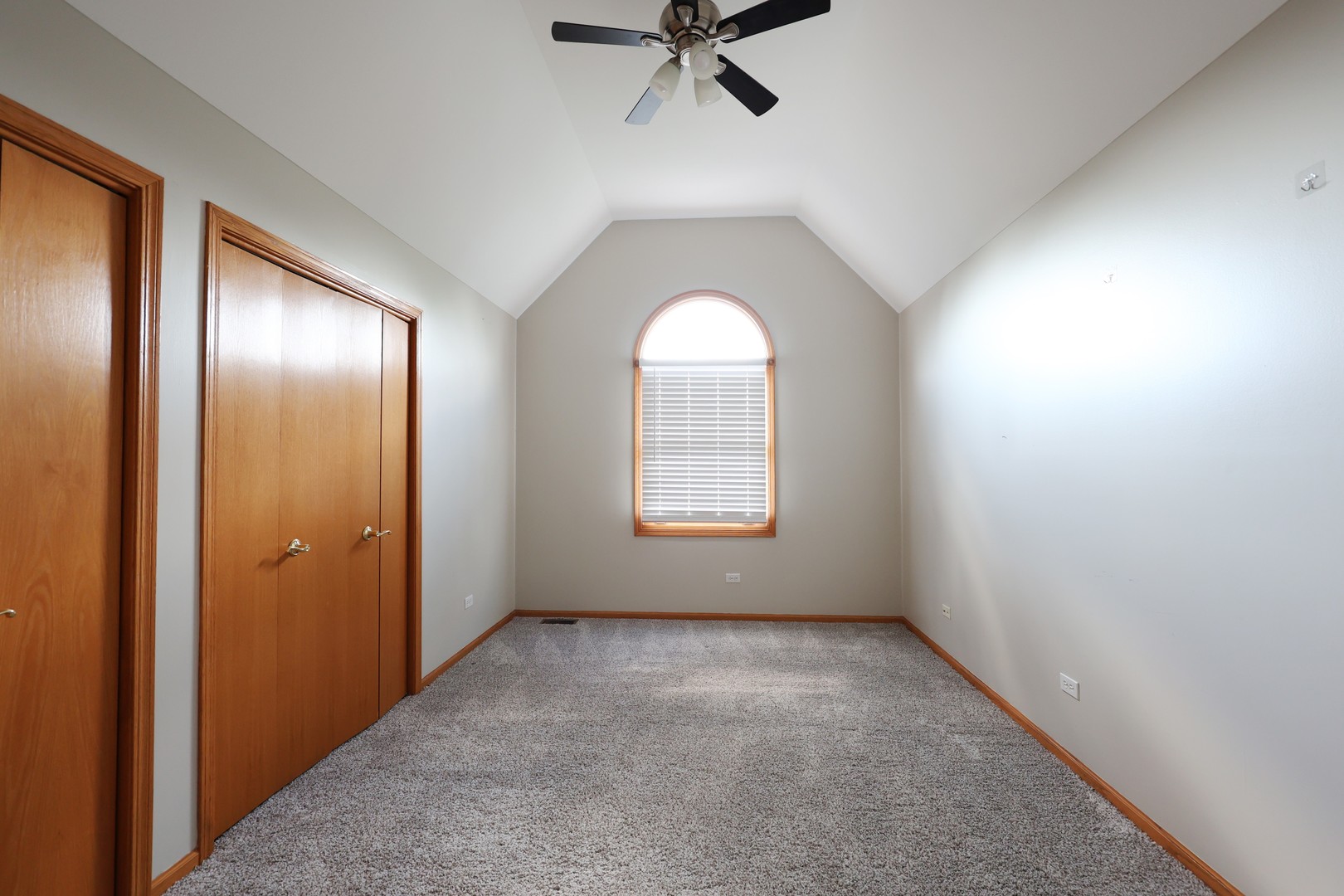 632 Bishops Gate, New Lenox, IL 60451