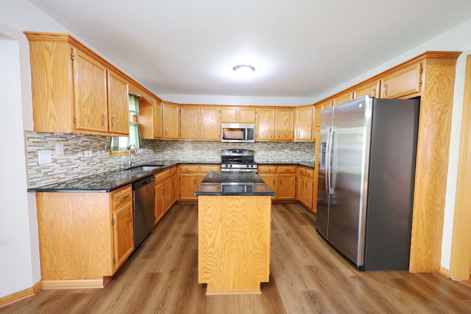 632 Bishops Gate, New Lenox, IL 60451