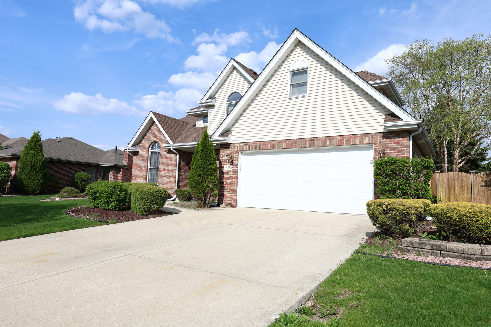 632 Bishops Gate, New Lenox, IL 60451