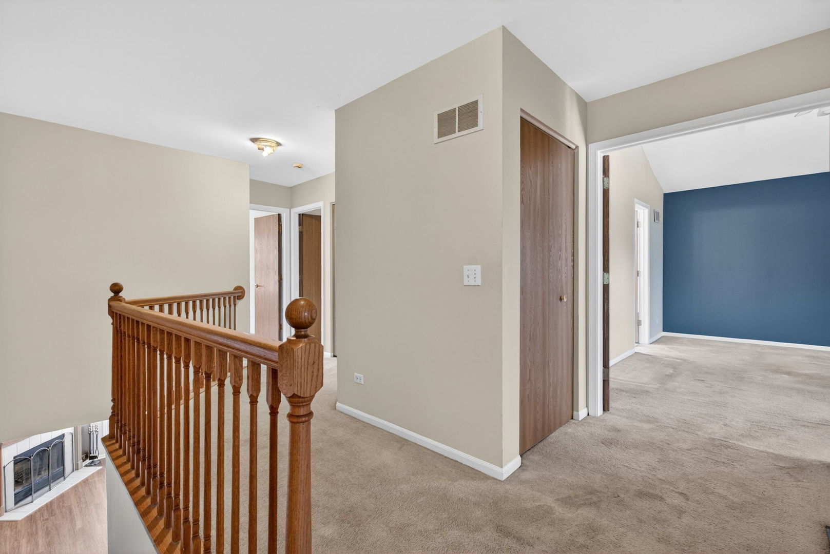 337 Inner Circle Drive, Bolingbrook, IL 60490