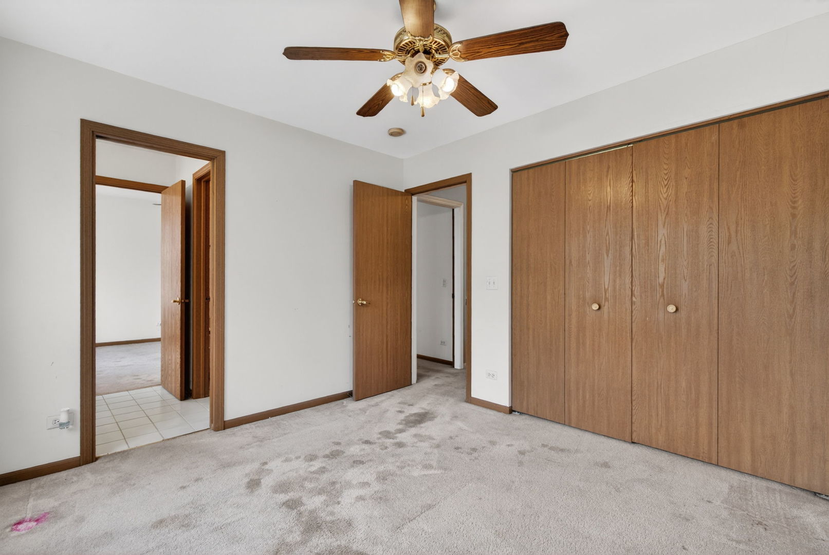 337 Inner Circle Drive, Bolingbrook, IL 60490