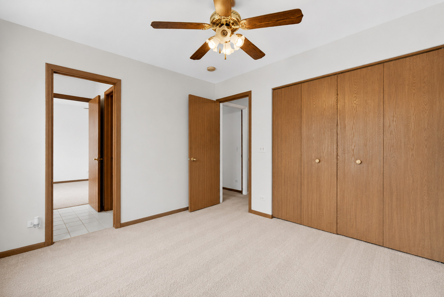 337 Inner Circle Drive, Bolingbrook, IL 60490