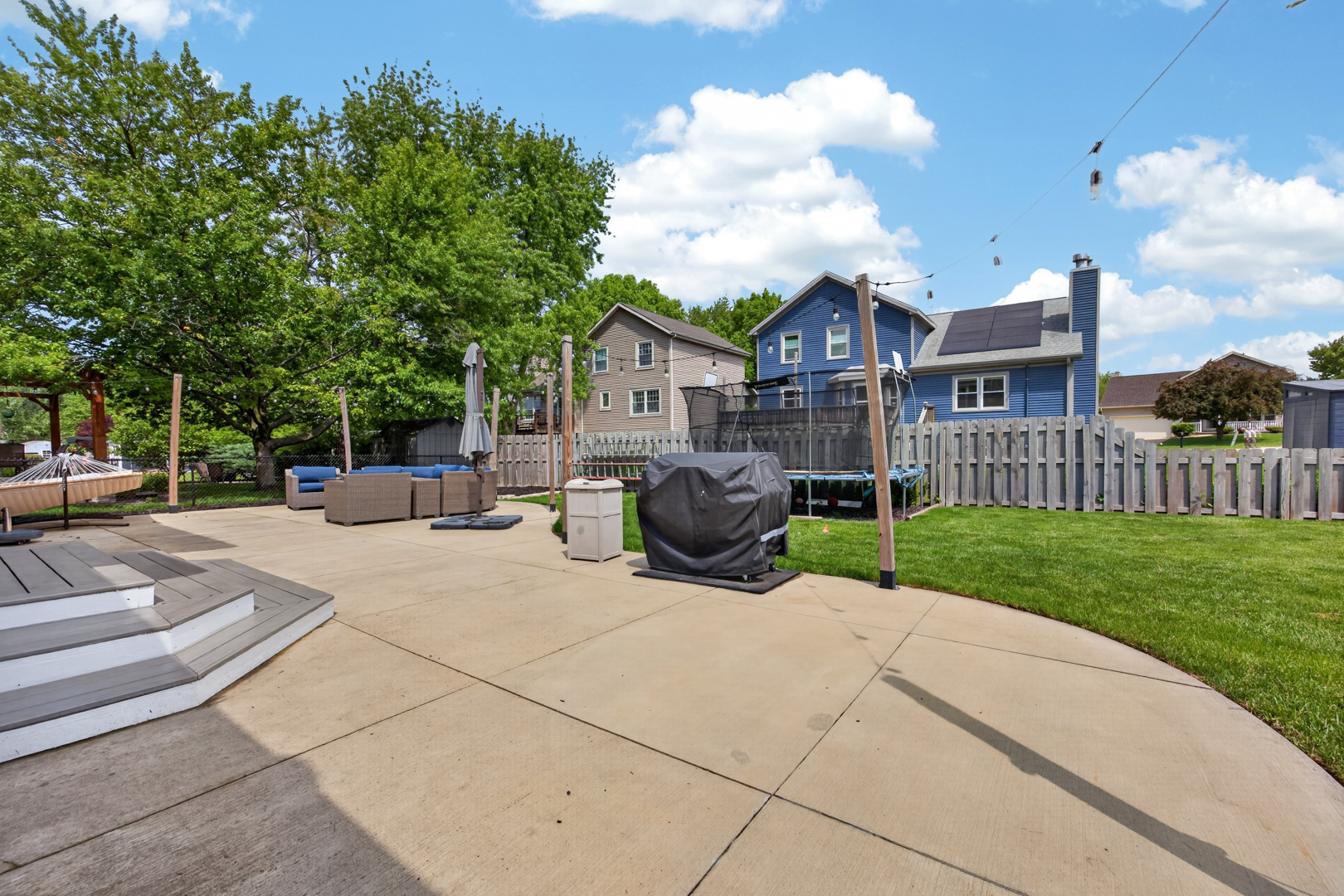 12 Boardwalk Circle, Bloomington, IL 61701