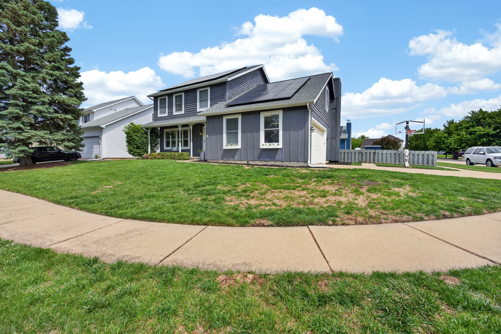 12 Boardwalk Circle, Bloomington, IL 61701