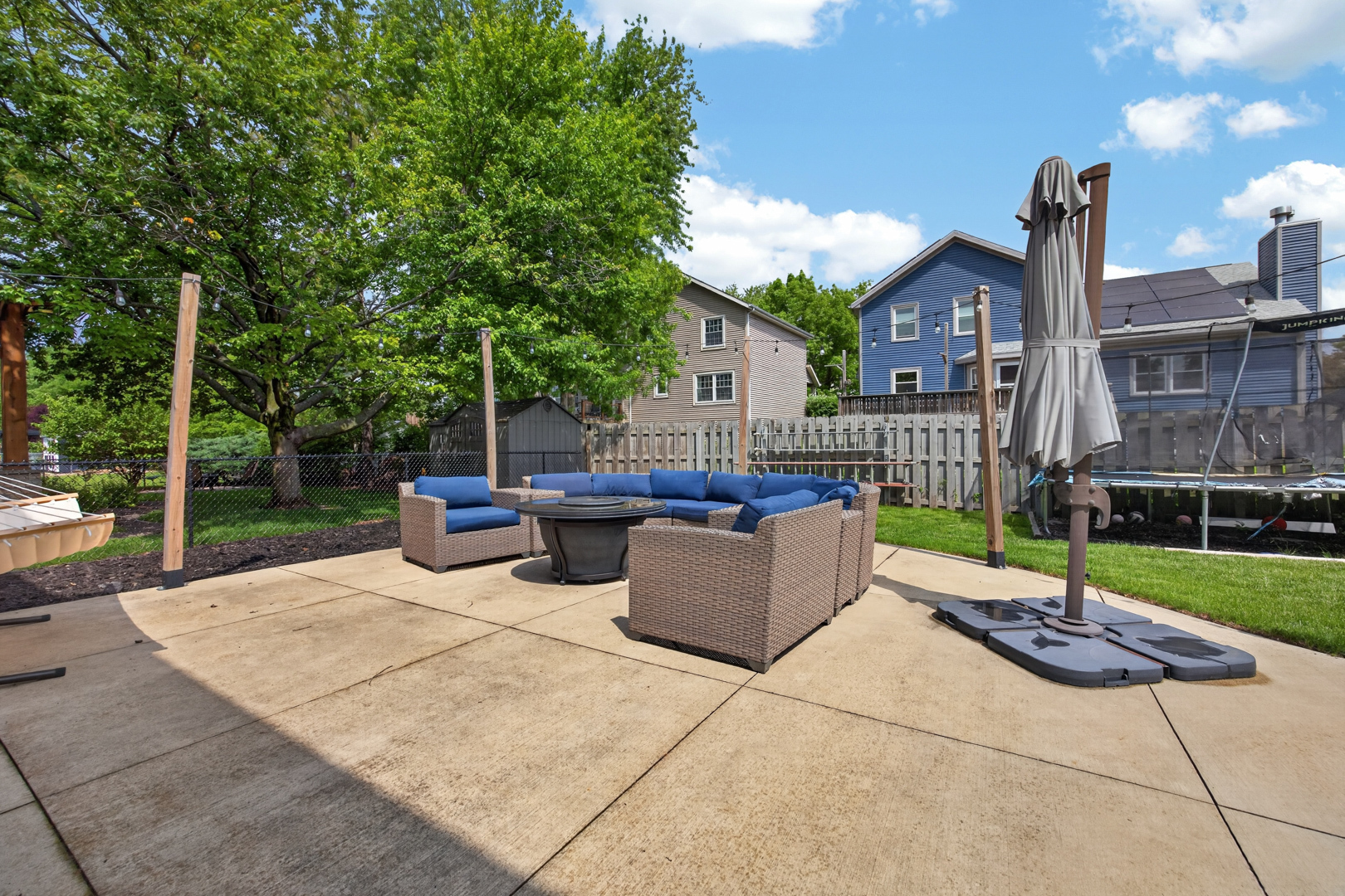 12 Boardwalk Circle, Bloomington, IL 61701