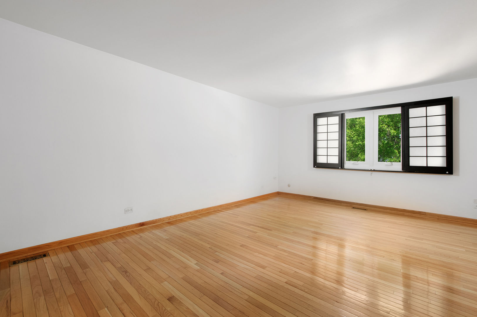 1829 E BITTERSWEET Lane, Mount Prospect, IL 60056