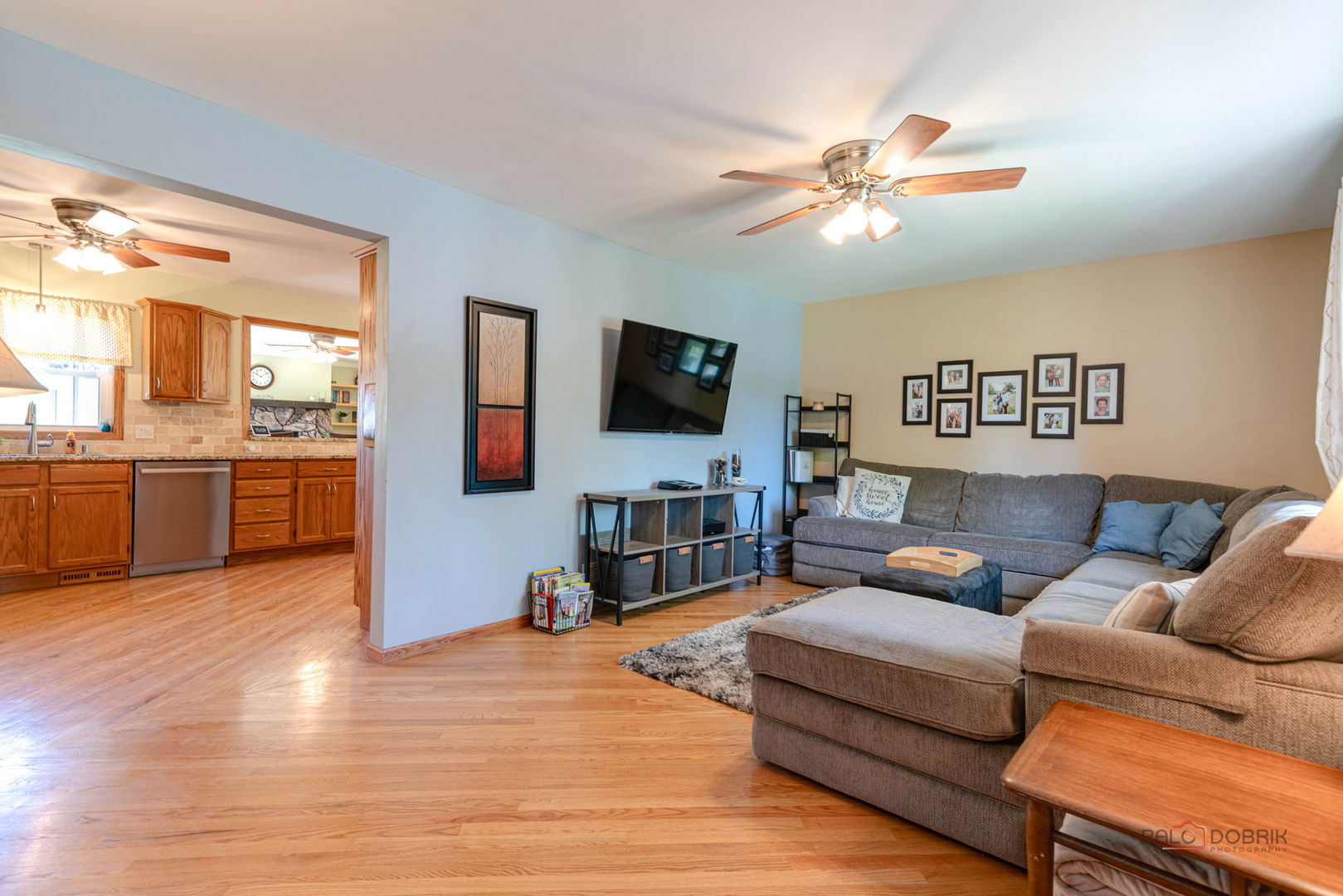 3507 Greenleaf Avenue, Island Lake, IL 60042