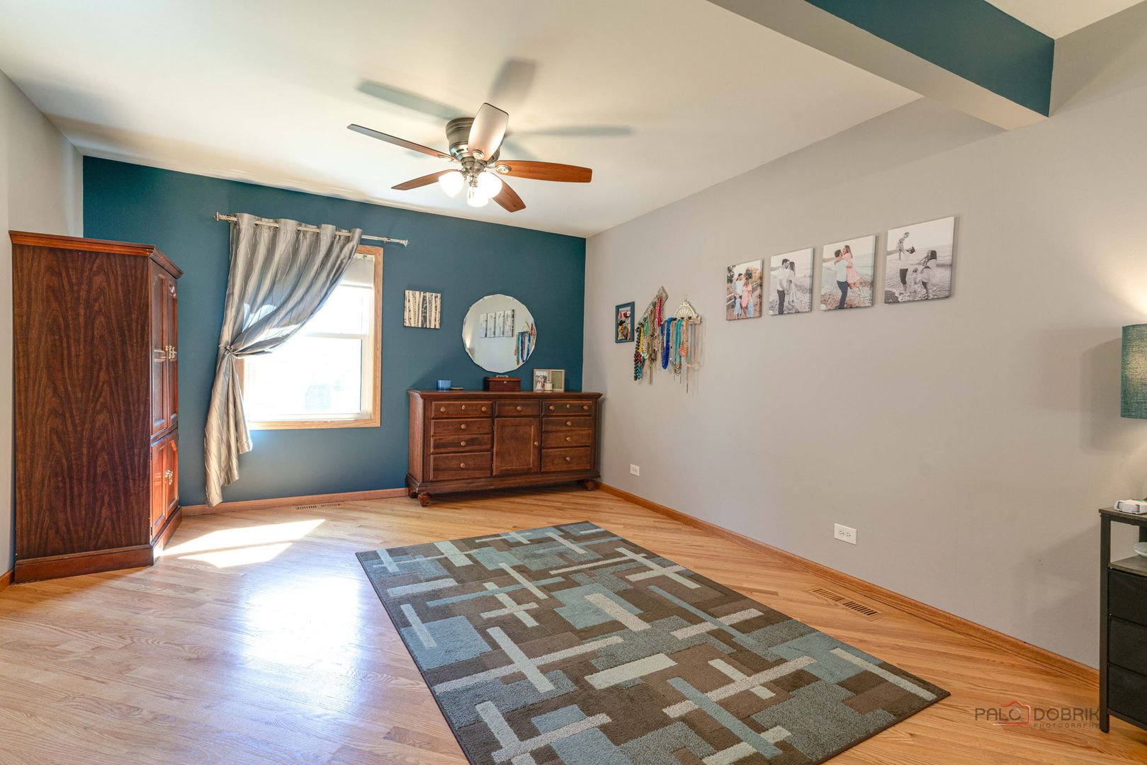 3507 Greenleaf Avenue, Island Lake, IL 60042