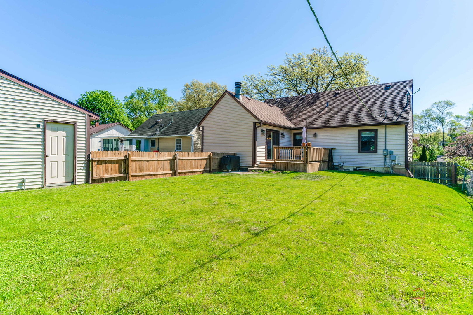3507 Greenleaf Avenue, Island Lake, IL 60042