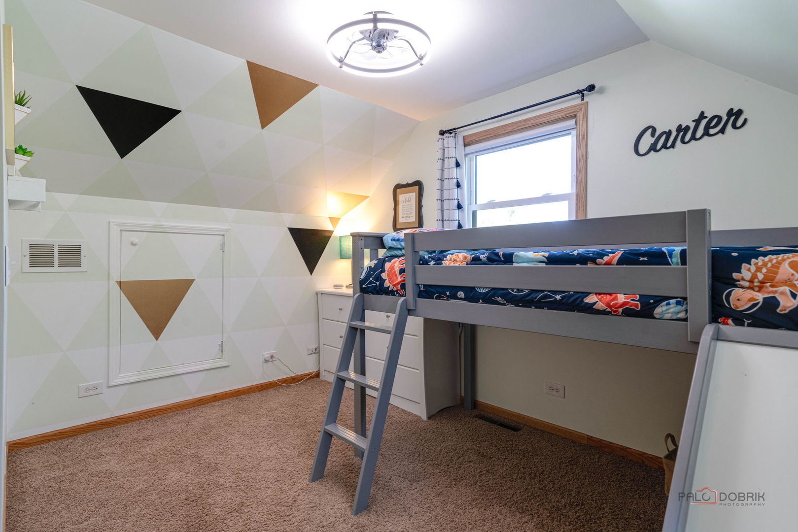 3507 Greenleaf Avenue, Island Lake, IL 60042