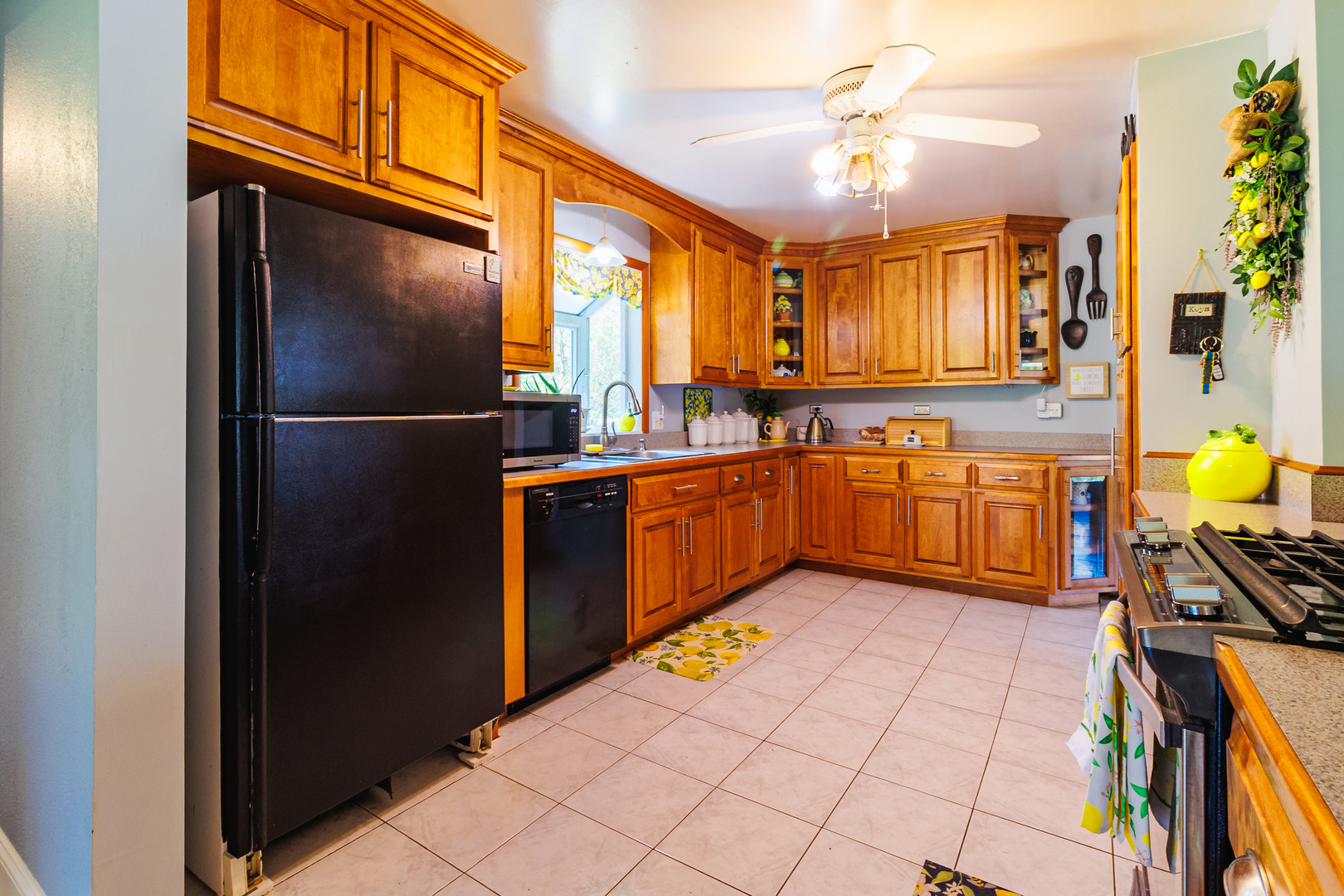220 W Francis Road, New Lenox, IL 60451