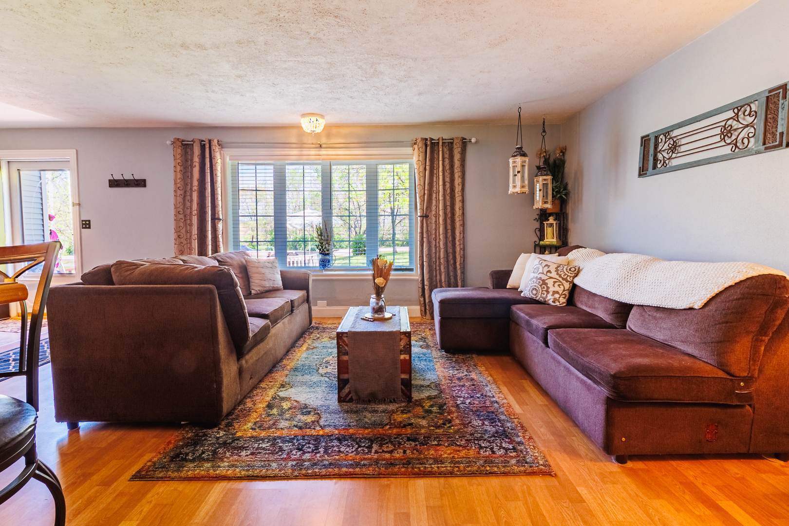220 W Francis Road, New Lenox, IL 60451