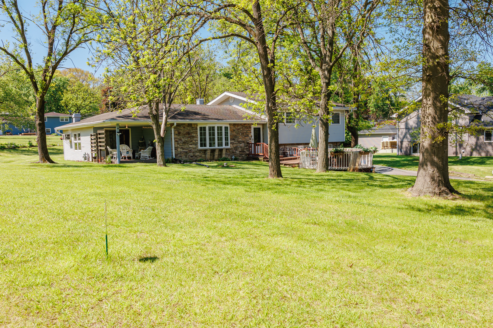 220 W Francis Road, New Lenox, IL 60451