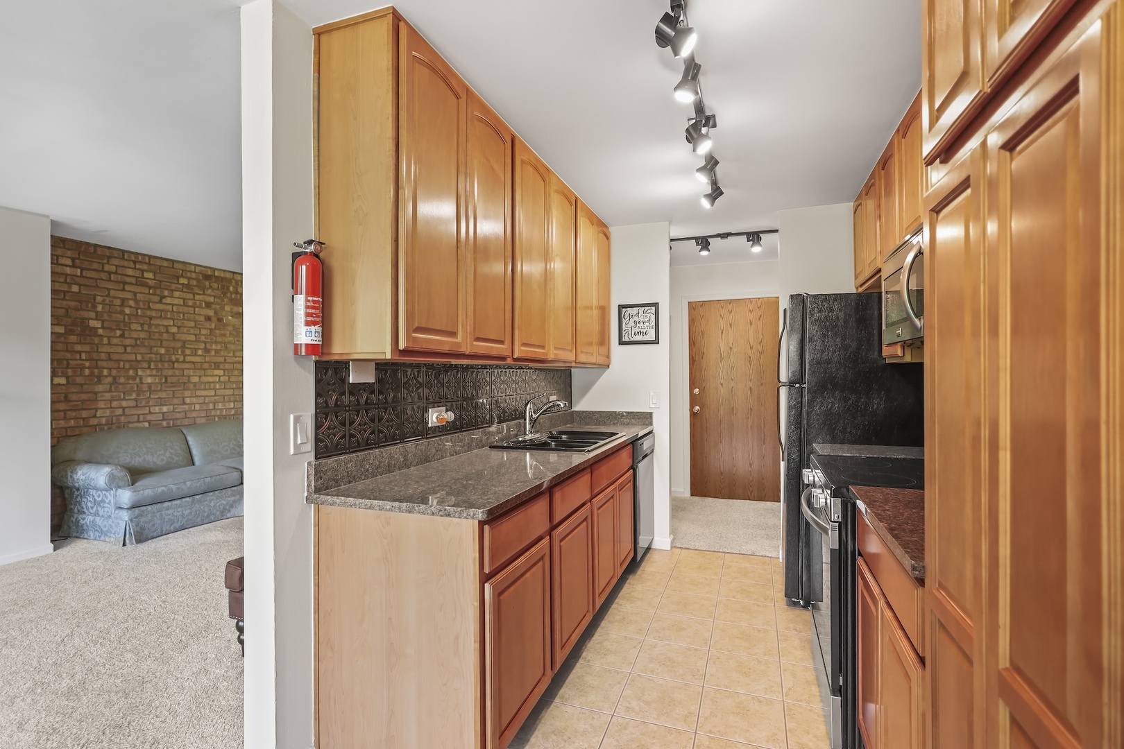 6000 Oakwood Drive #3H, Lisle, IL 60532