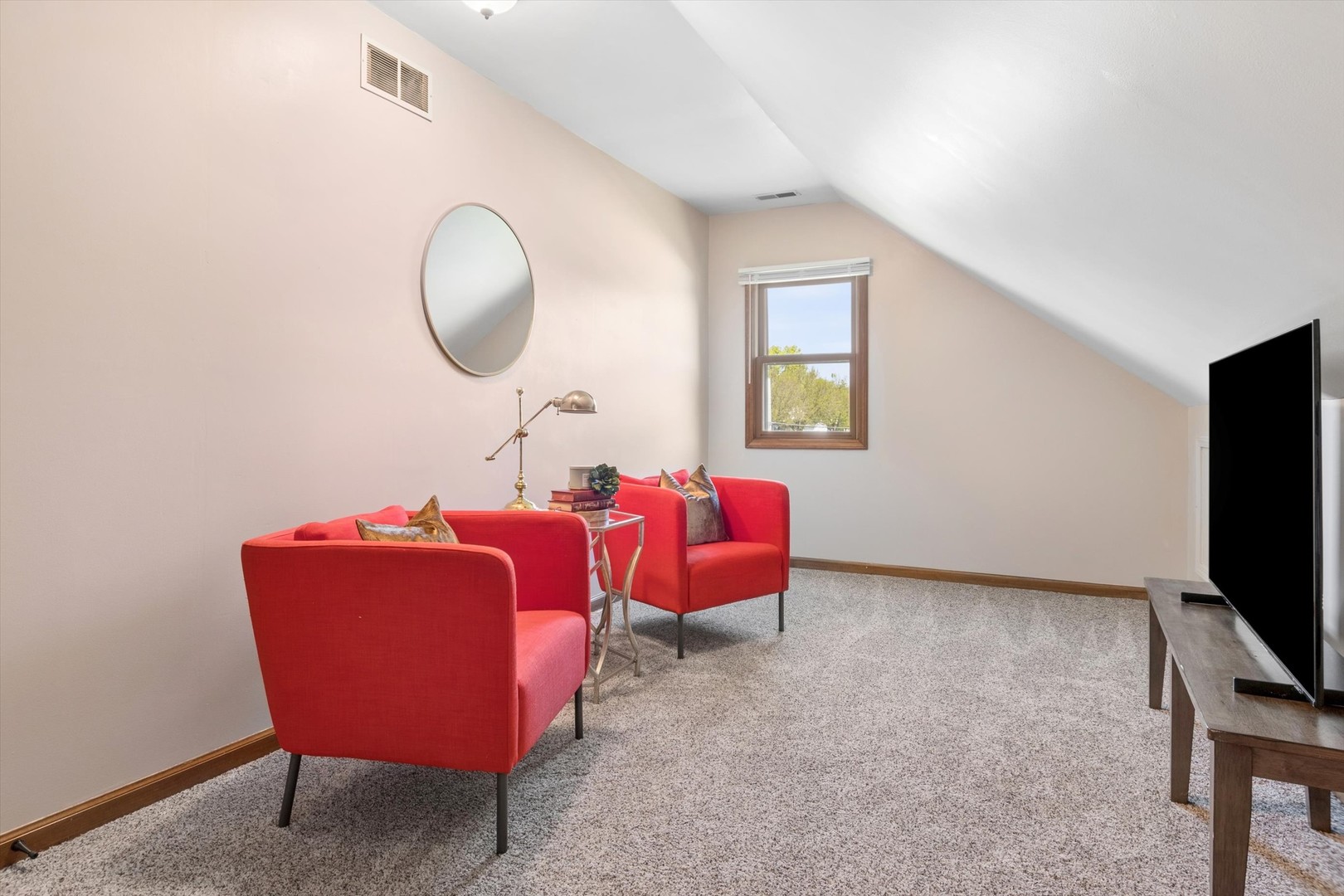 2001 Lakeview Court, Naperville, IL 60565
