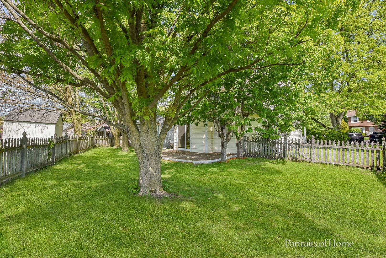 2475 Westleigh Court, Aurora, IL 60504