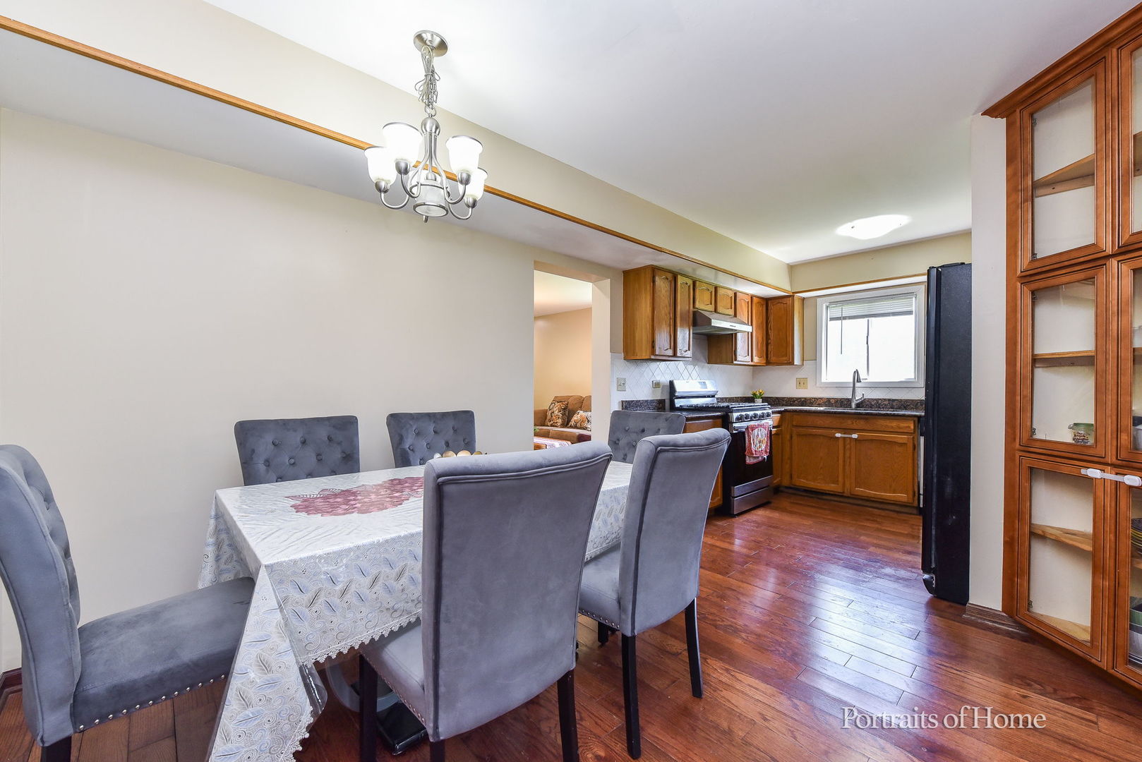 2475 Westleigh Court, Aurora, IL 60504