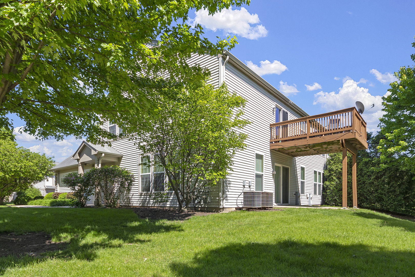 514 Metropolitan Street, Aurora, IL 60502