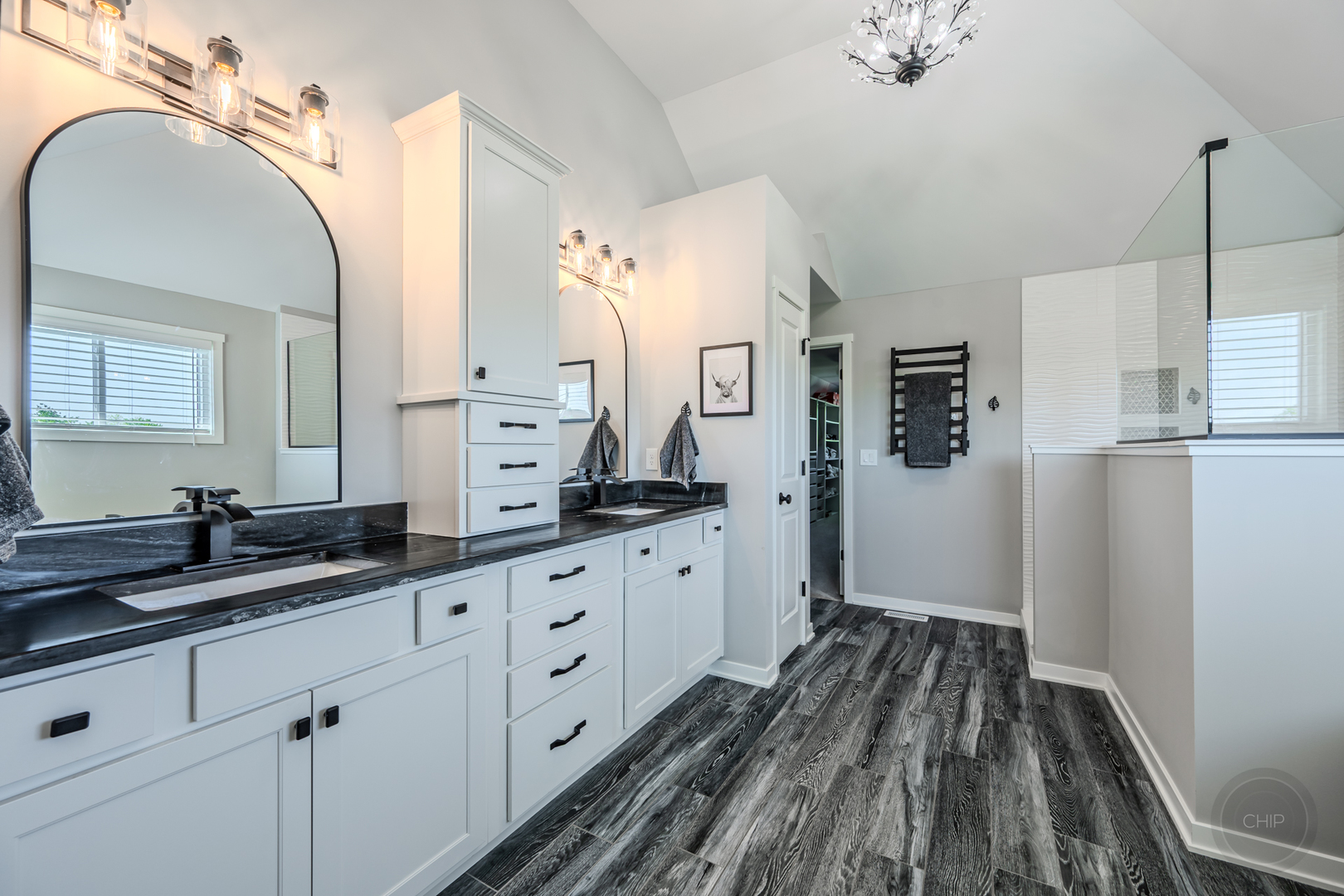 2902 Hampton Avenue, North Aurora, IL 60542