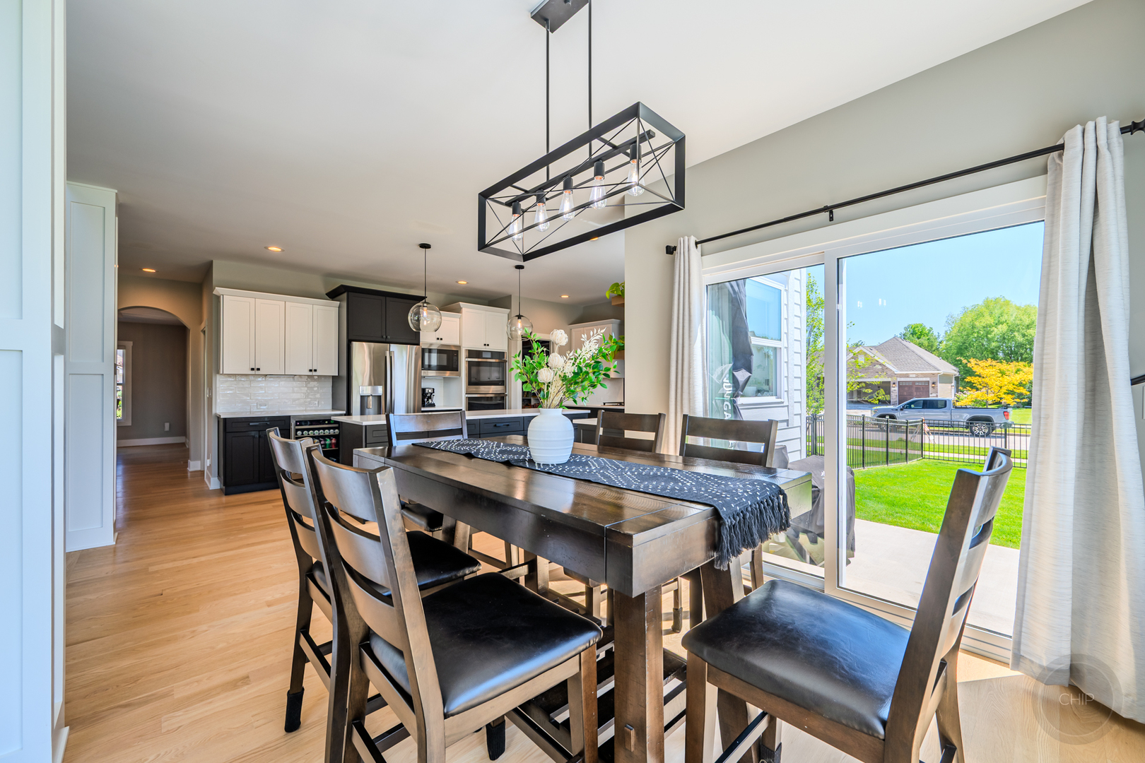 2902 Hampton Avenue, North Aurora, IL 60542