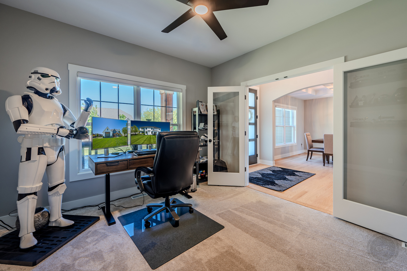2902 Hampton Avenue, North Aurora, IL 60542