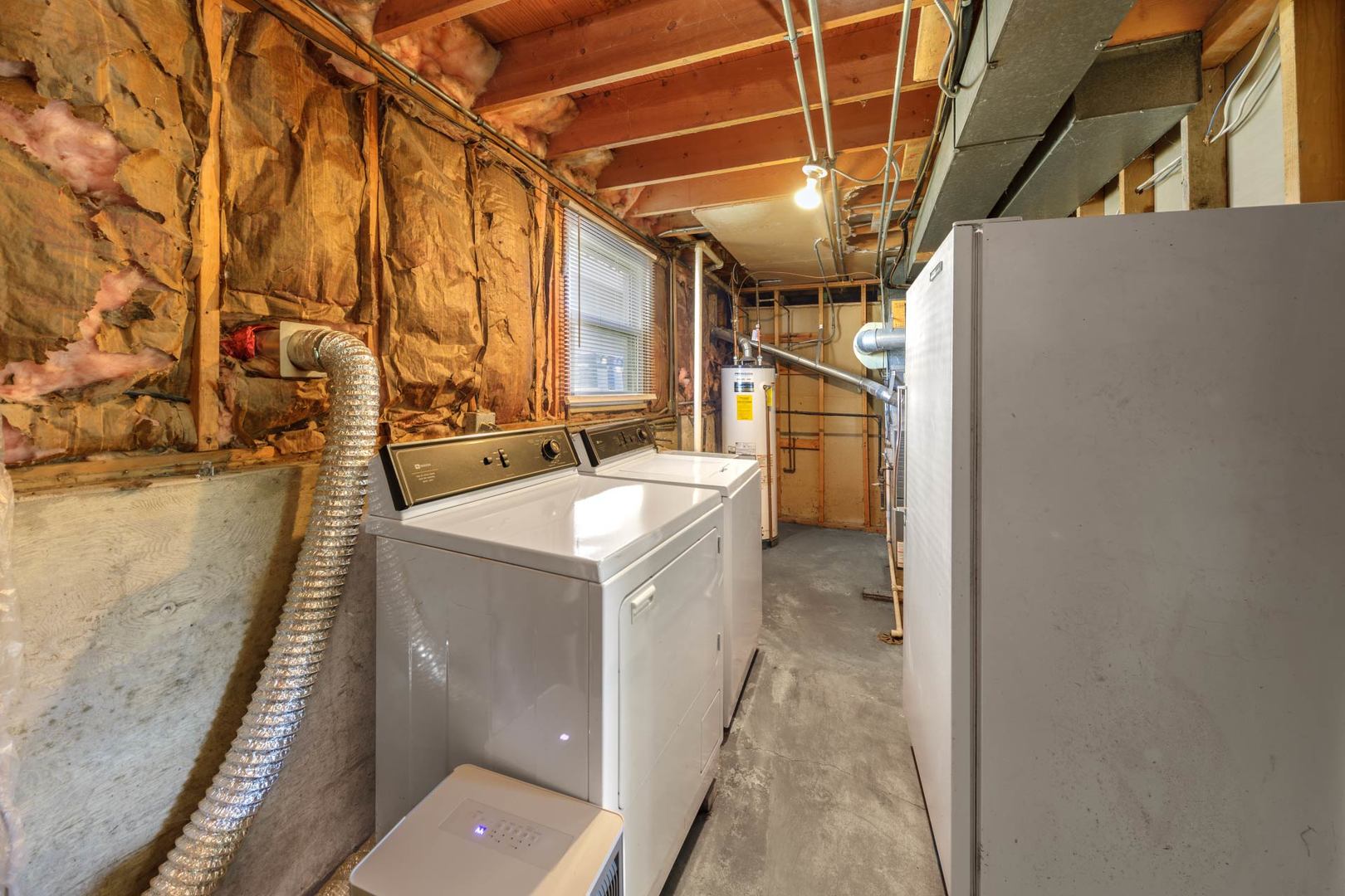 1403 E Lowden Avenue, Wheaton, IL 60189