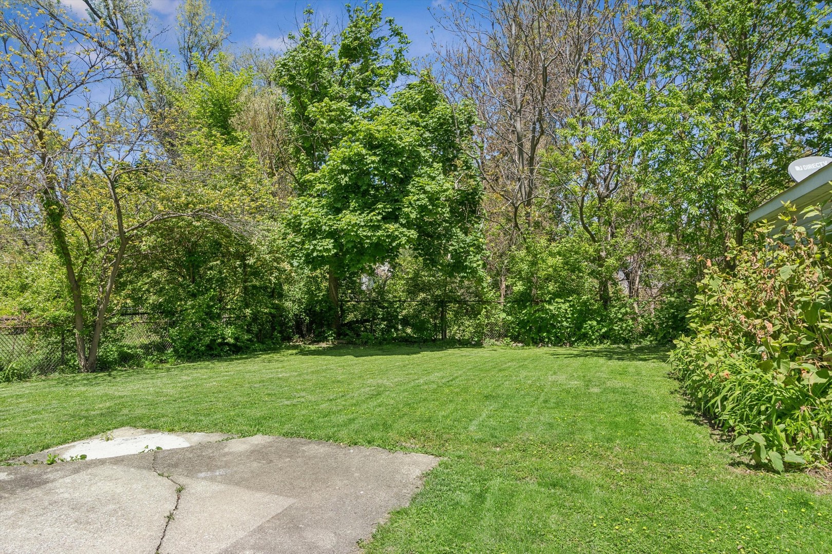 916 Lacey Avenue, Lisle, IL 60532