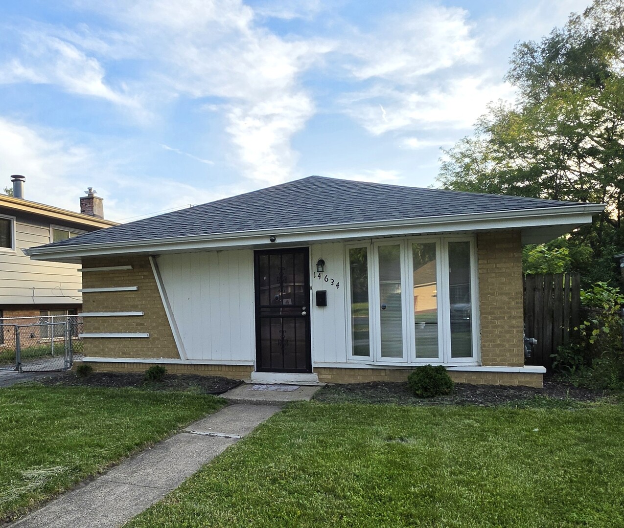 14634 Kenwood Avenue, Dolton, IL 60419