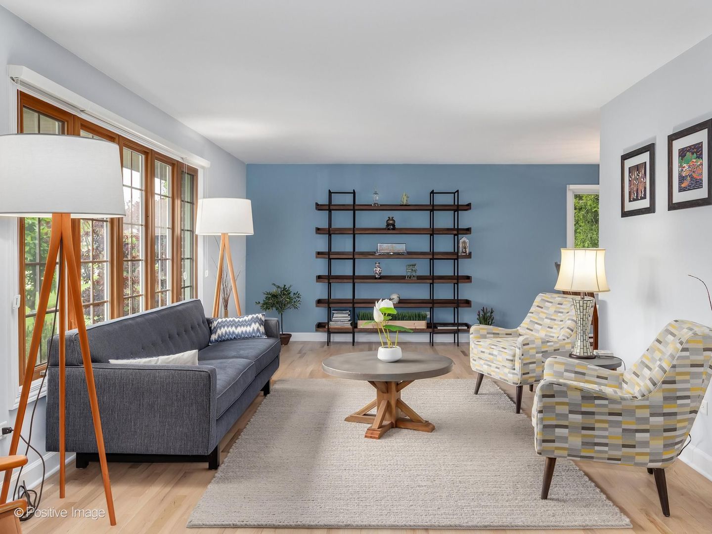 16W660 89th Place, Willowbrook, IL 60527