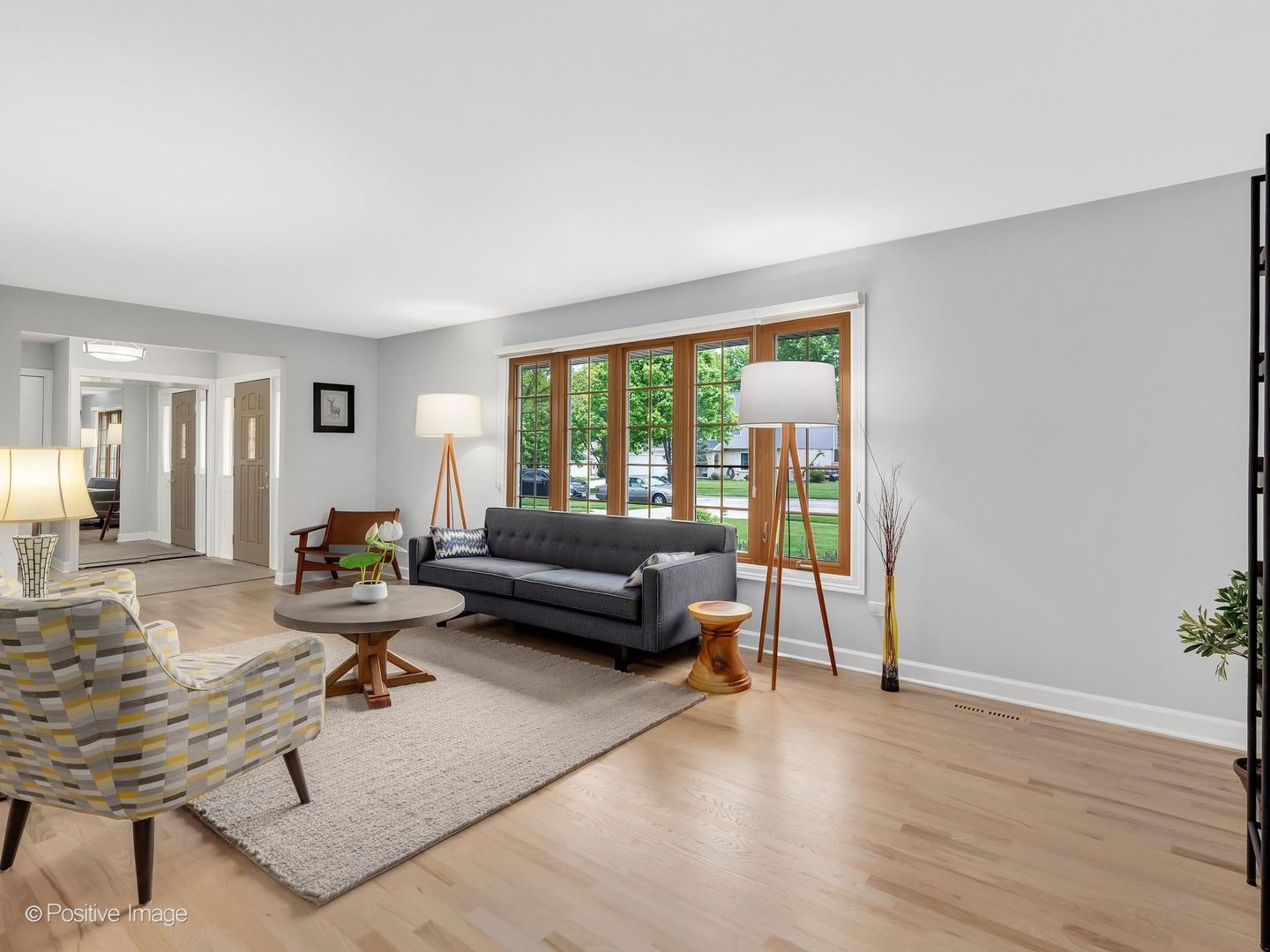 16W660 89th Place, Willowbrook, IL 60527