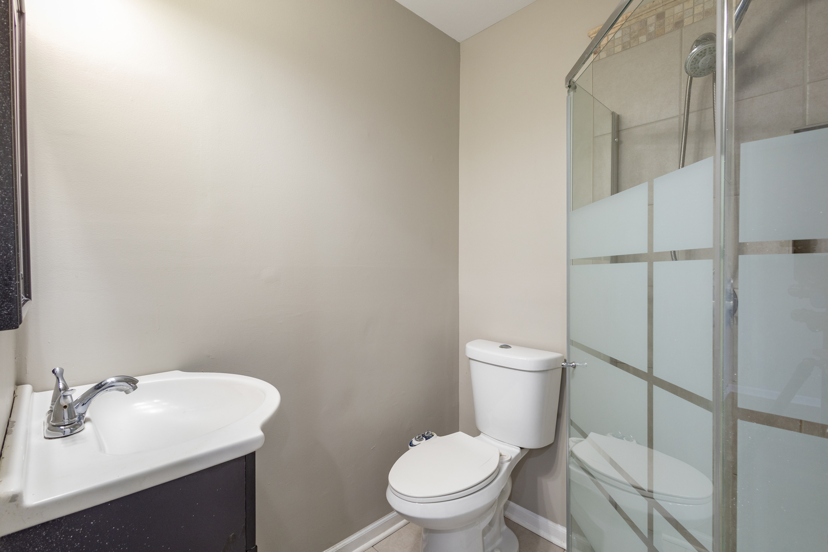 7345 Winthrop Way #10, Downers Grove, IL 60516