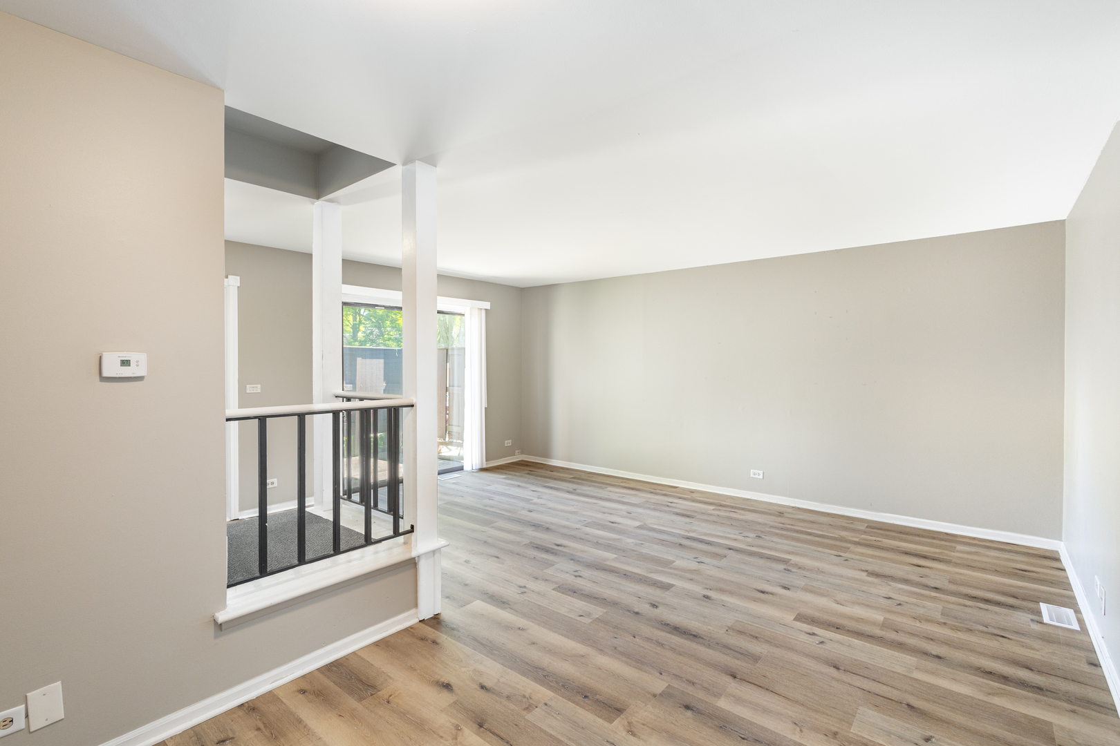 7345 Winthrop Way #10, Downers Grove, IL 60516