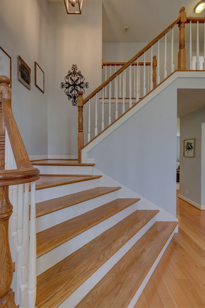 411 Belmont Lane, Bartlett, IL 60103