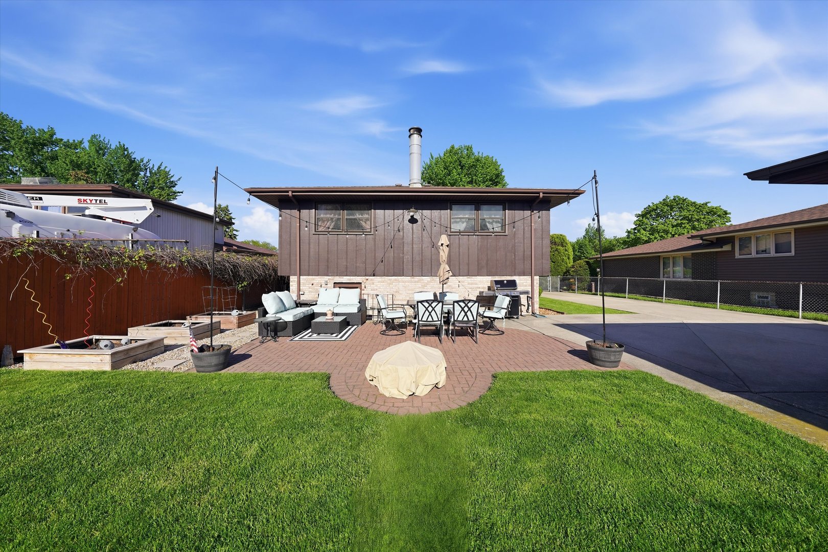 18024 65th Avenue, Tinley Park, IL 60477