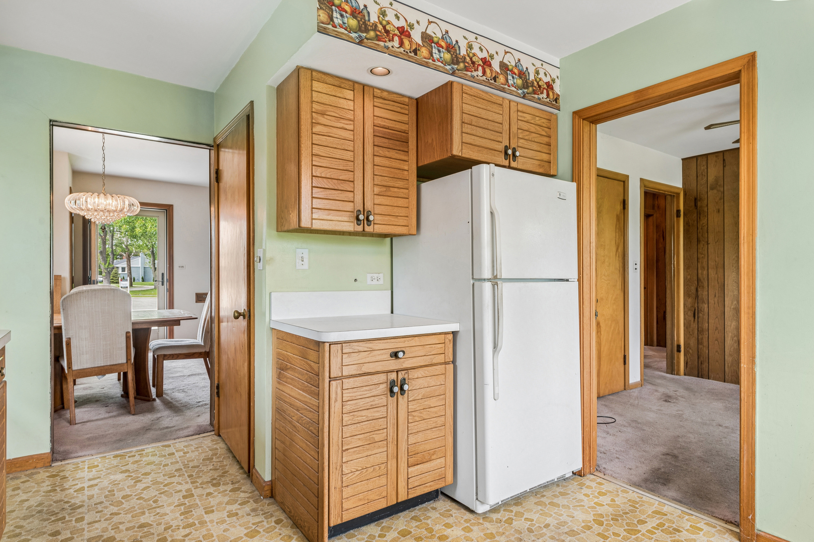 8106 W Courtland Avenue, Norridge, IL 60706