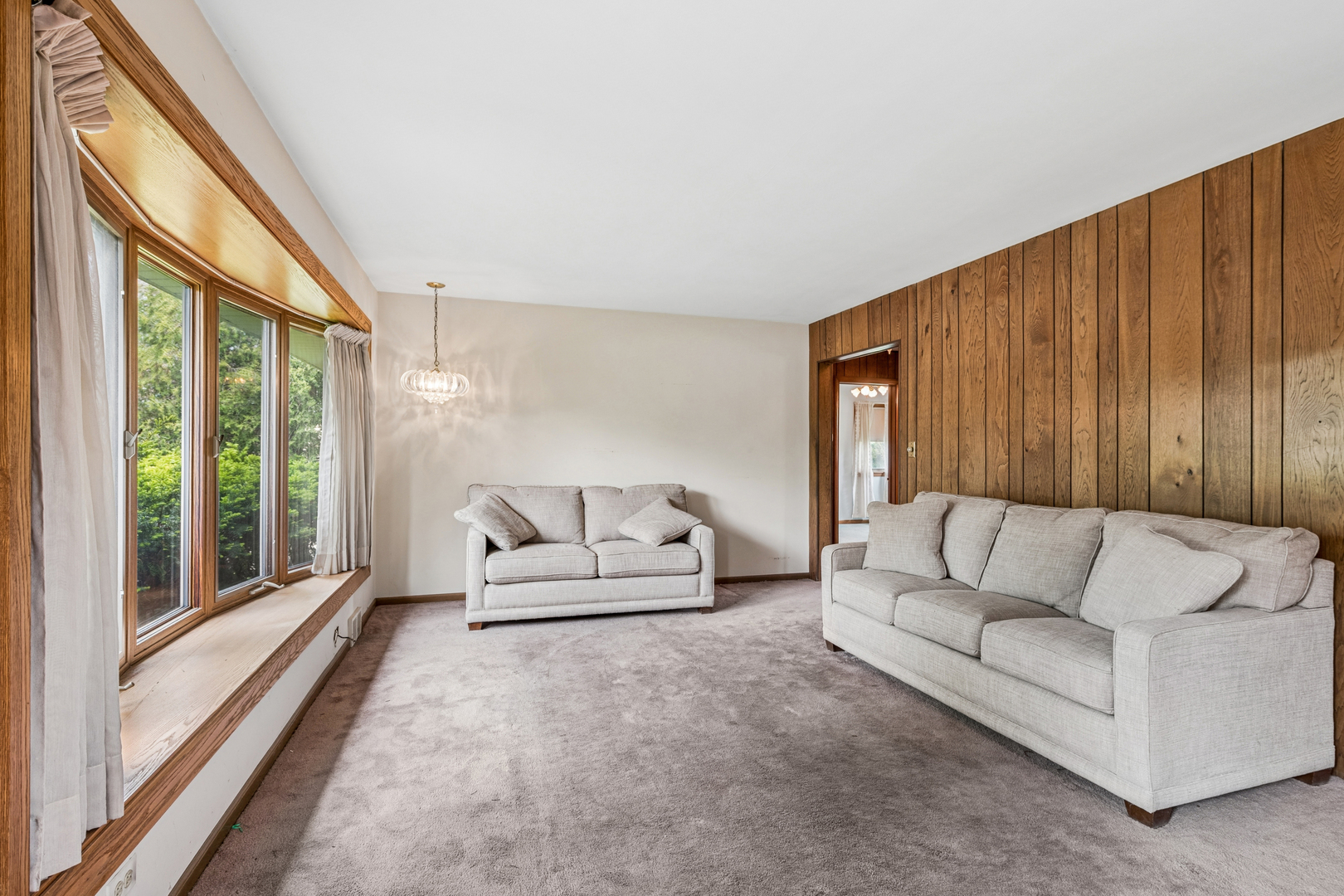 8106 W Courtland Avenue, Norridge, IL 60706