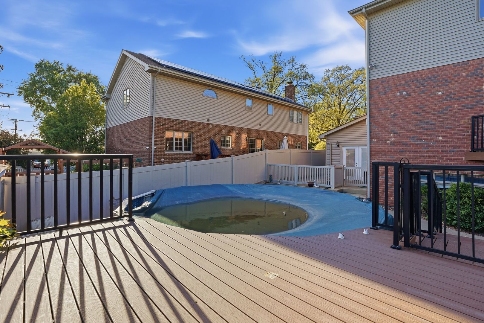 5733 W 97th Street, Oak Lawn, IL 60453