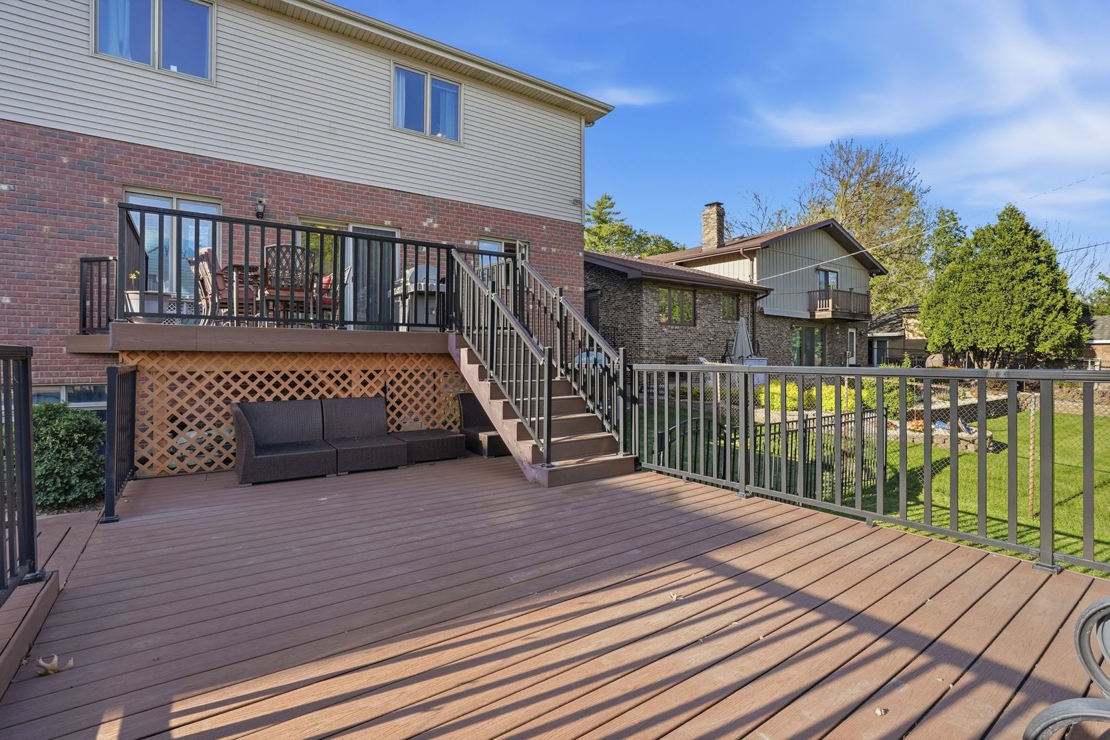 5733 W 97th Street, Oak Lawn, IL 60453
