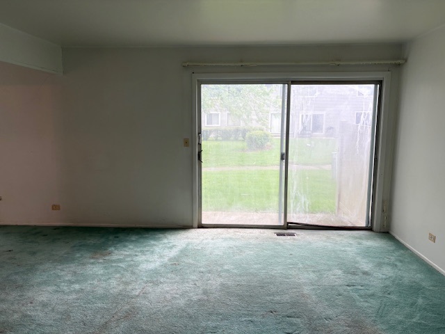 842 GREENBRIAR Lane, University Park, IL 60484
